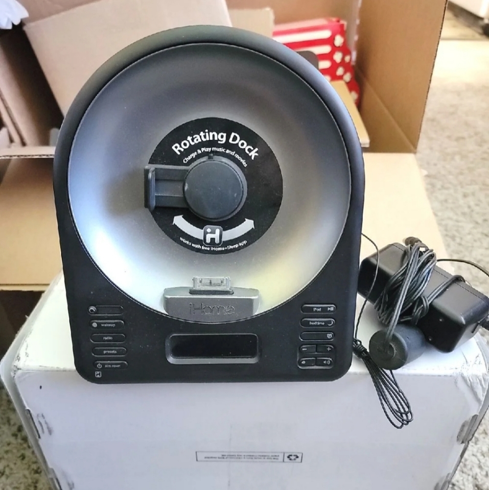 iHome with Rotating Dock